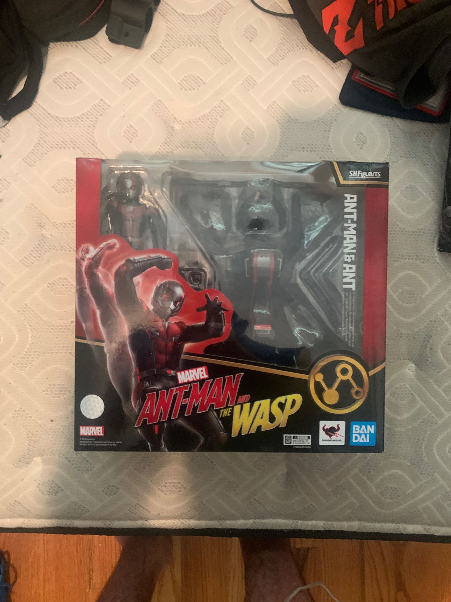 Ant-man with big ant, sh figuarts