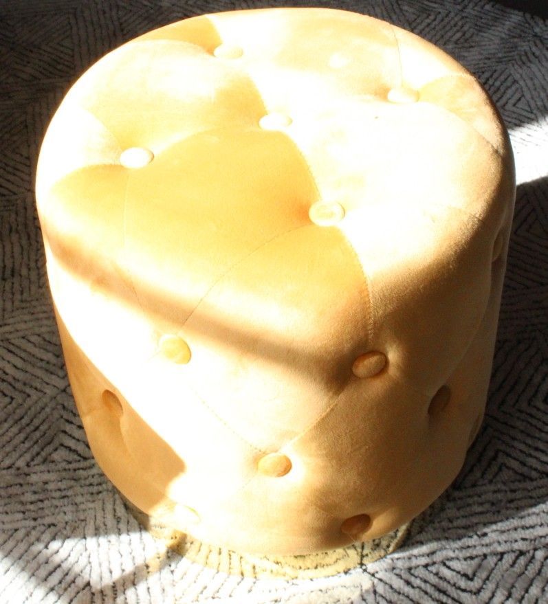 Tufted Decorative Round Ottoman Gold Velvet
