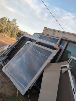 Milgard doors Lot – Multiple Units