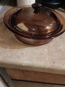Amber Glass Casserole Dish with Lid