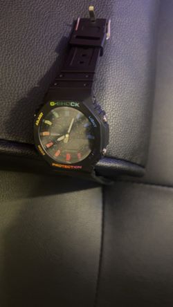 Black G shock rainbow around
