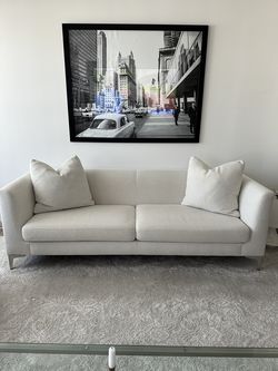 Room an Board Sofa great condition