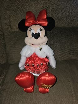 MINNIE MOUSE 2018 DISNEY STORE PLUSH