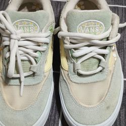 Vans 3.5