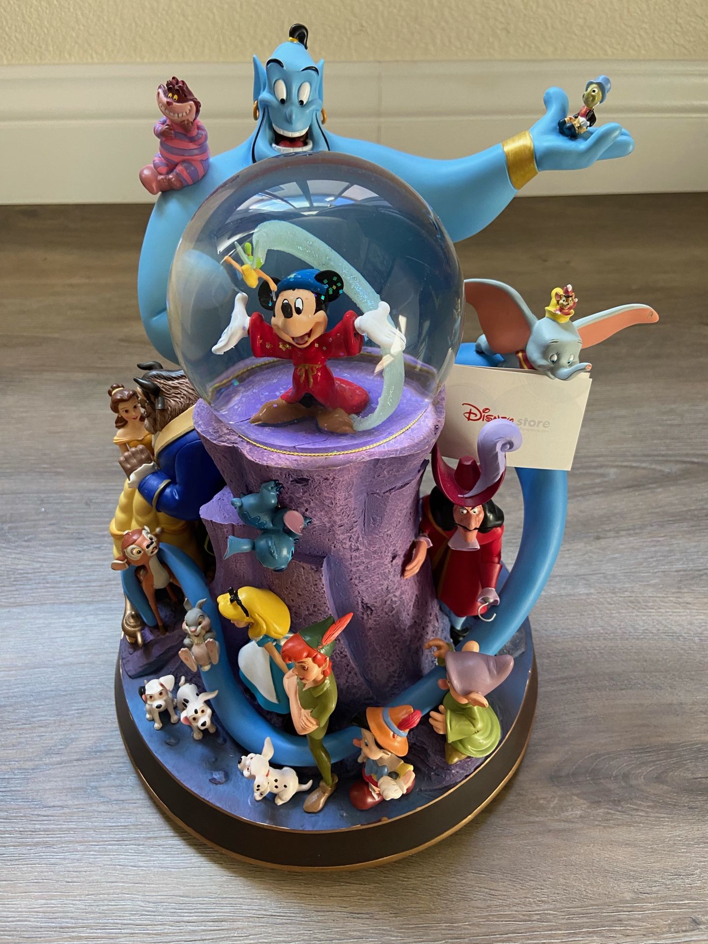 Wonderful World of Disney Snow globe - Perfect Disney Collector’s Gift