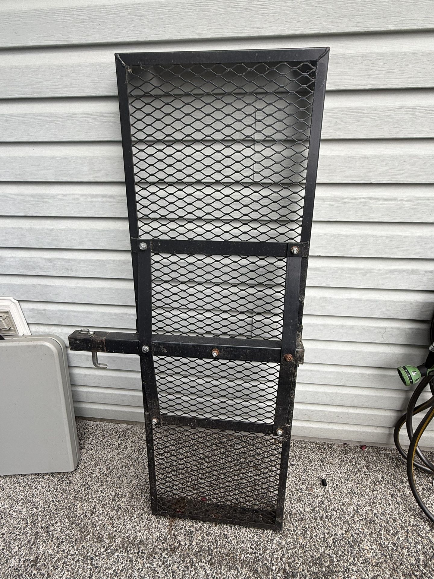 Hitch Carrier 