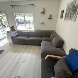 Sectional Couch