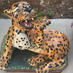 Leopard Statues