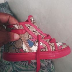 GUCCI SHOES