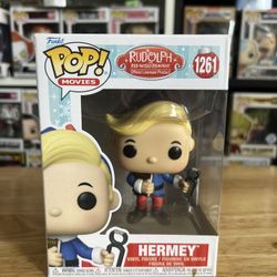 Hermey the Misfit Elf w/ Book & Dental Tool Funko Pop #1261 Christmas Rudolph