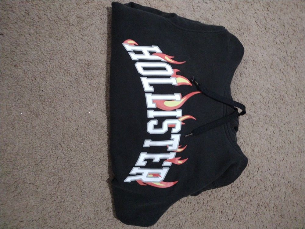 Small Black Hollister Hoodie 