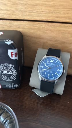 Fossil watch