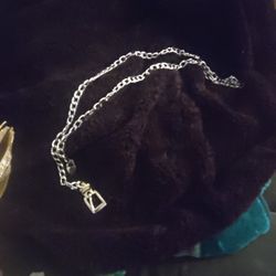 Belt For Hips Brand NEW ...Lovely 