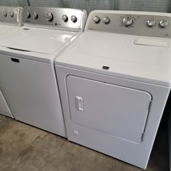 Like New Maytag Top Load Washer With Agitator And Stainless Steel Tub And Gas Dryer Set 