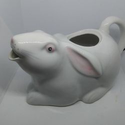 VINTAGE JAPAN RABBIT