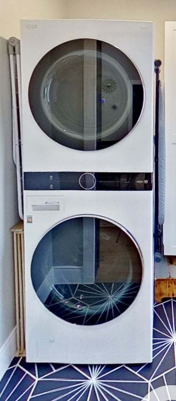 Single Unit Front Load LG WashTower™ with Center Control™ 4.5 cu. ft. Washer and 7.4 cu. ft. Electric Dryer