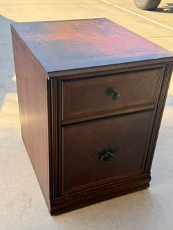 File cabinet FREE