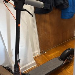 Segway Ninebot F30 Kickscooter Electric Scooter