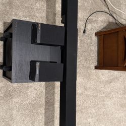 Klipsch Cinema 700 Dolby Atmos Sound Bar decodes 7.1.4 Dolby Atmos