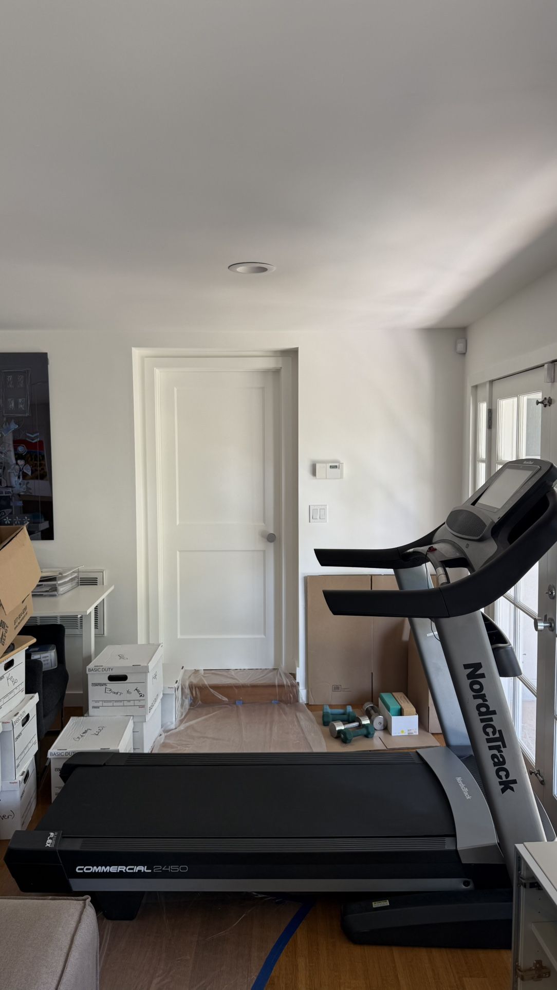 Treadmill NordicTrack 2450 β Like New! | Touchscreen | Incline | iFit | Gym