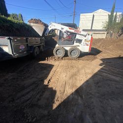 Dumpster Bobcat 4 Dirt 