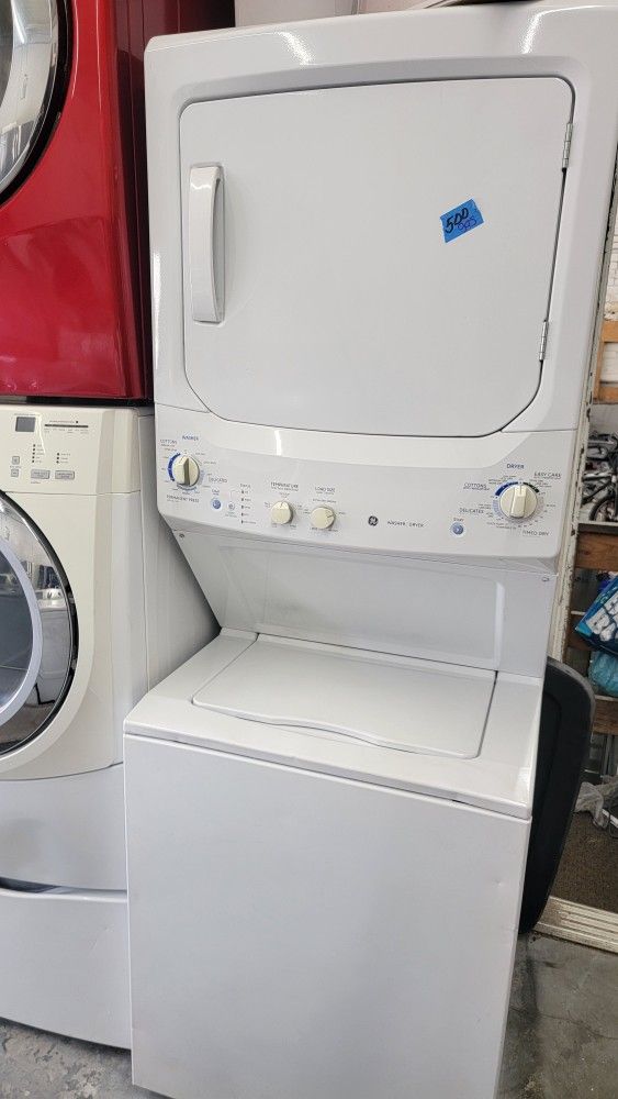 General Electric Laundry Center Dry Is Gas