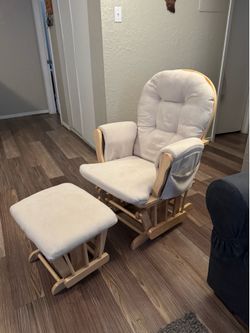 Glider Rocking Chair with Ottoman