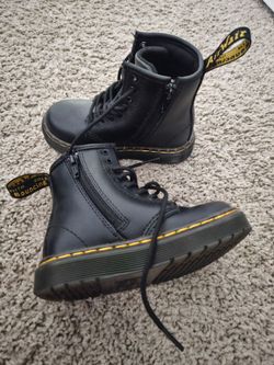 Dr. Martens Kids Black Leather Boots size 8 toddler
