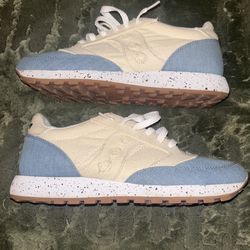 Saucony Jazz  Size 8.5 