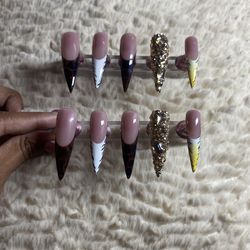 Press on nails