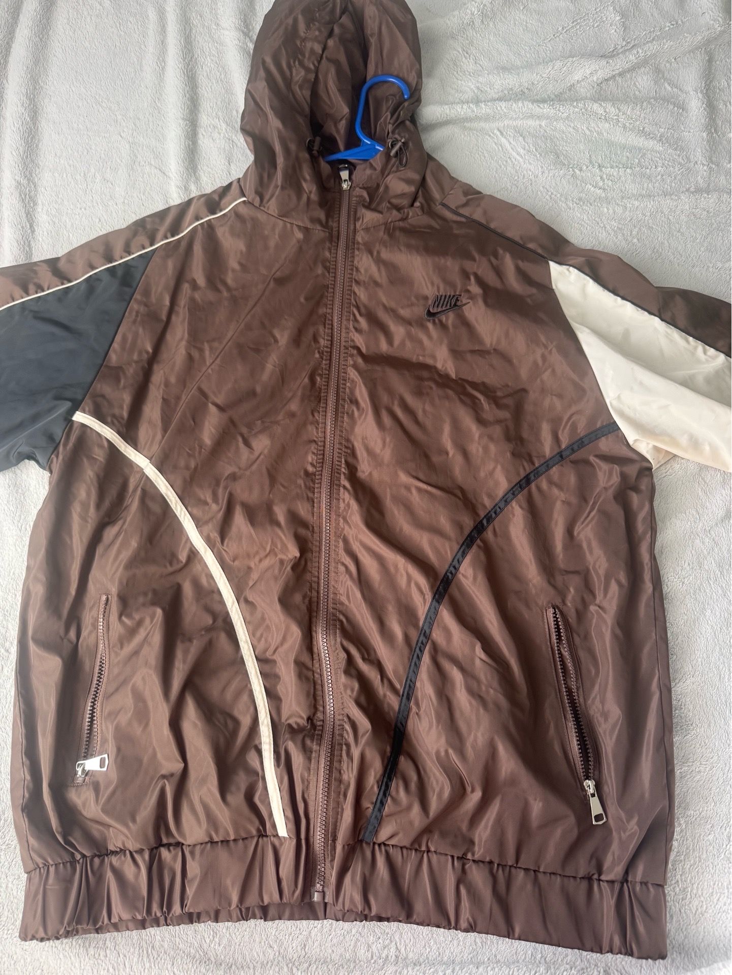 Nike Windbreaker Outfit (men)
