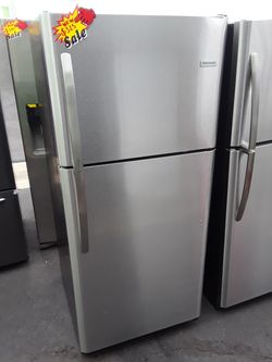 New refrigerator apartment size