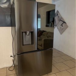 New LG Refrigerator