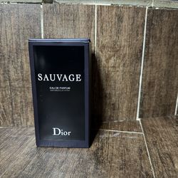 Dior Sauvage Eau De Perfume Spray for men 3.4 fl oz