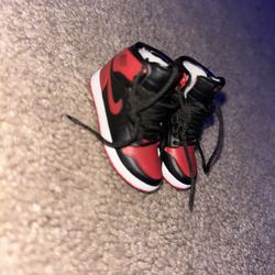 Mini Nike Shoes For Action Figures