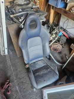 Honda S2000 driverside Seat