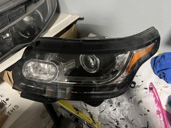 2014-2017 Land Rover Range Rover Headlight 