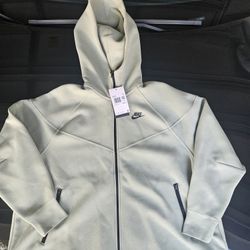 Women Nike Tech Jacket