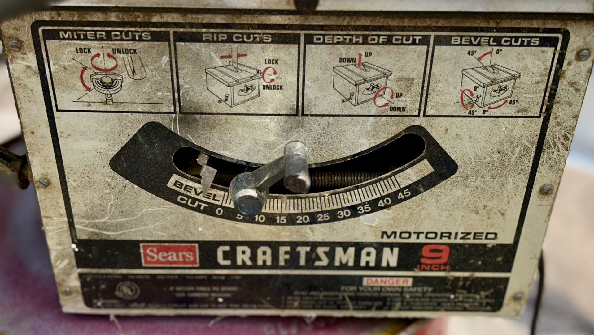 Craftsman 9 Inch Motorized Table Saw