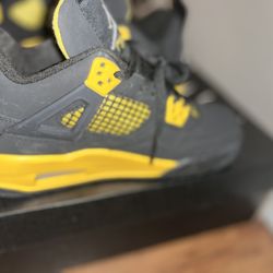 Air Jordan 4s Thunder Gods