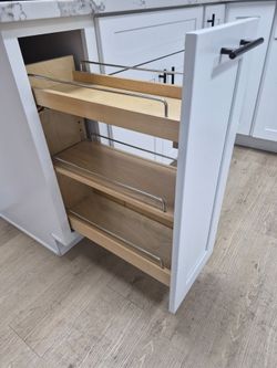 White shaker spice rack 12"