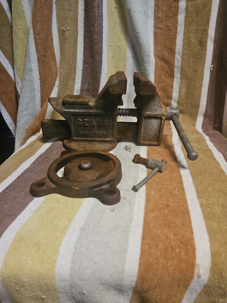 Sears Vise 4in