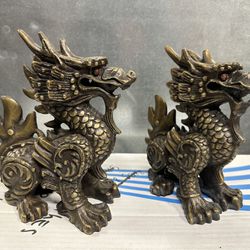 Dragon Statues 