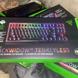 Razer BlackWidow V3 Tenkeyless Compact Mechanical Gaming Keyboard - Green Switch