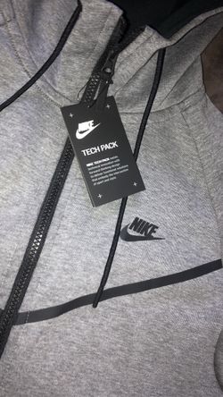 Nike tech fleece