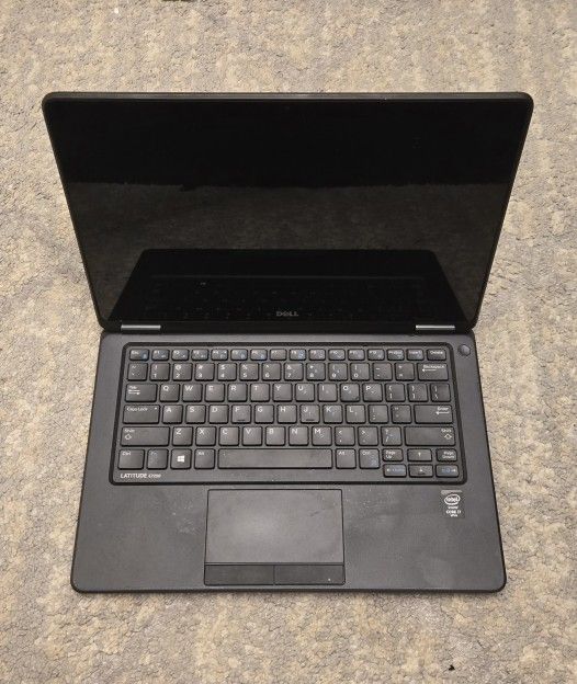 2x Dell Latitude E7250 – i7 vPro & i5l – Powers On, No Display – For Parts – Local Pickup Only