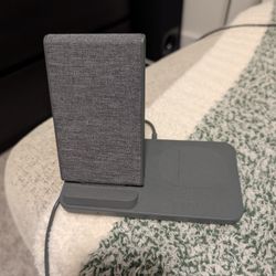 iOttie iON Wireless Duo 15W Stand + 5W Pad Qi-Certified Charger 10W