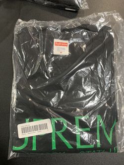 Supreme tee