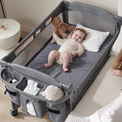 Airclub Baby 4 in 1 Bassinet Bedside Sleeper, Baby Bedside Crib Sleeper Playard Portable