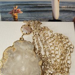 #2080, FLIRTY BLISTER PEARL AND QUARTZ , STUNNING NECKLACE GOLD PLATED, 32"IN 
